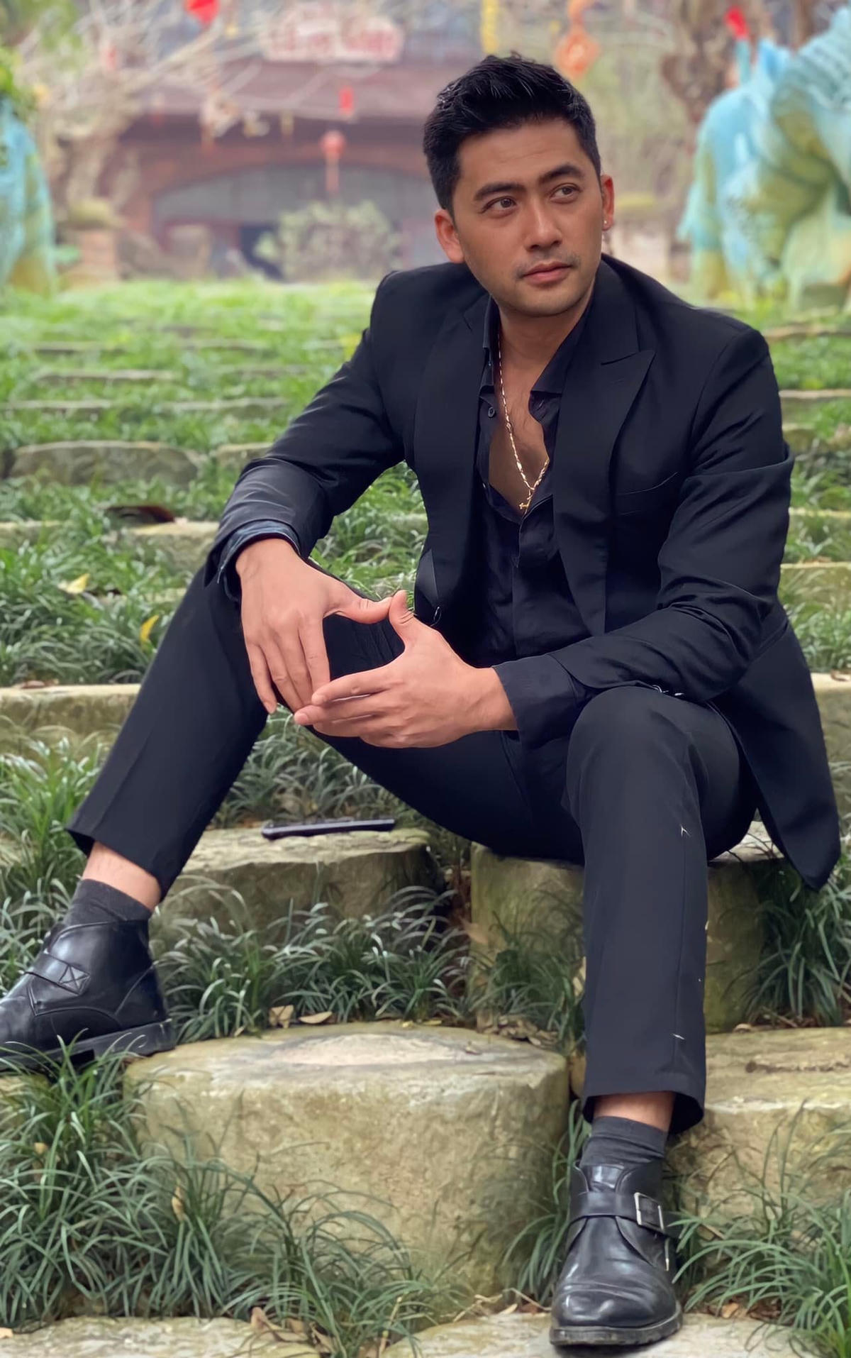 Bảo Anh cho hay vai Khải làm khó anh đến mức trầm cảm.