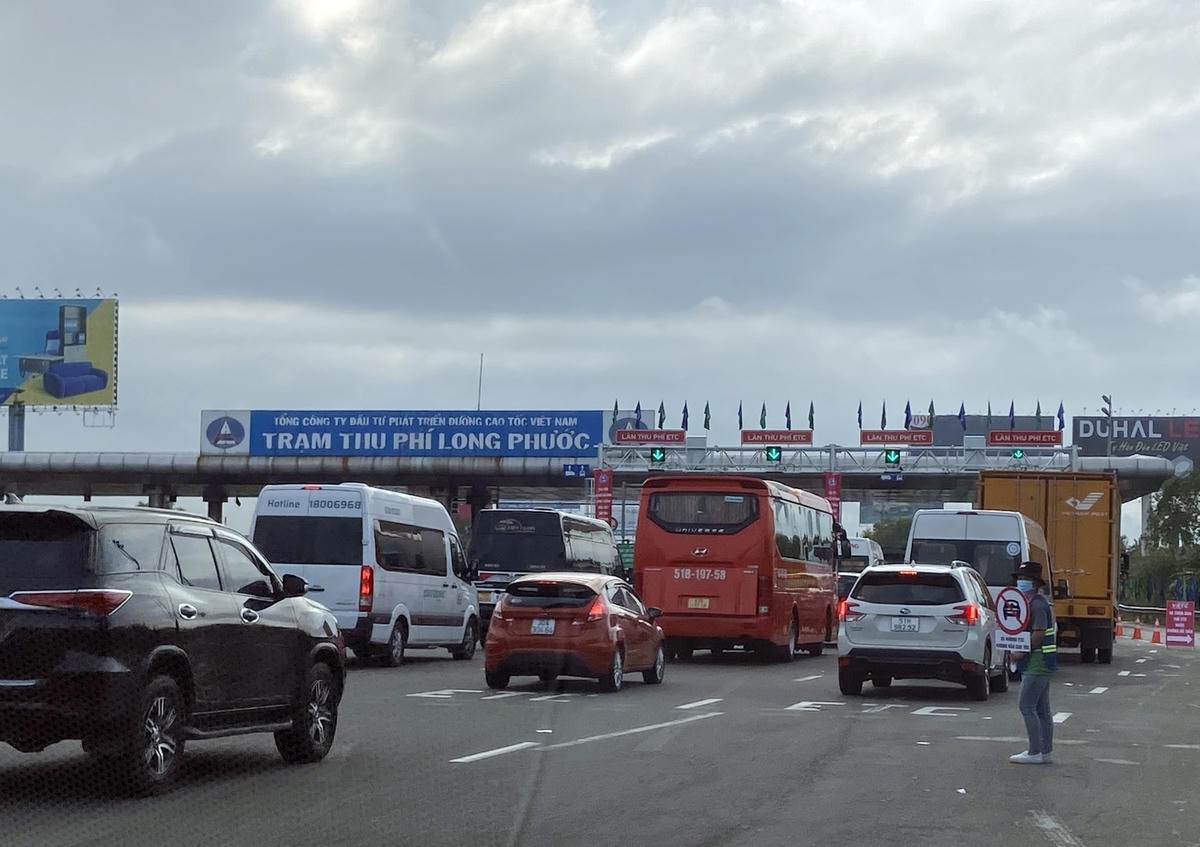 Trạm thu phí Long Phước cao tốc TP Hồ Chí Minh - Long Thành - Dầu Giây.