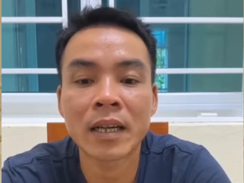 Mai Ngọc Anh cùng bố dựng hiện trường giả vụ trộm cắp 5 chỉ vàng rồi đổ thừa cho vợ.
