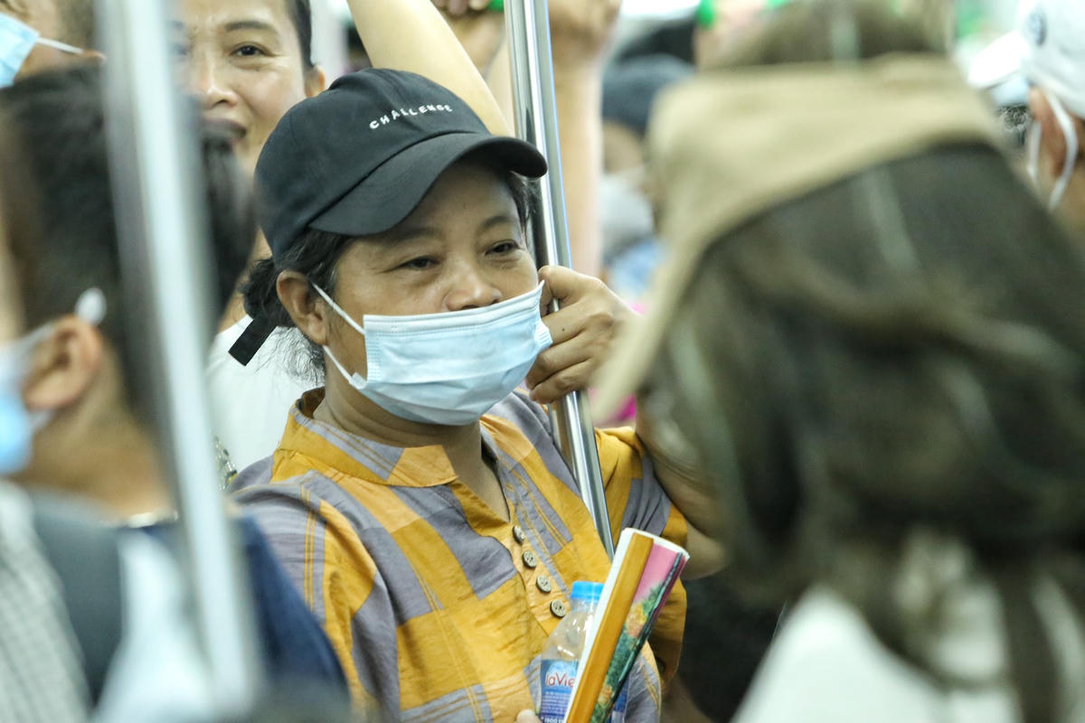 Dù tuyến đường sắt đã hoạt động từ lâu nhưng nhiều người dân đến nay mới có cơ hội trải nghiệm.