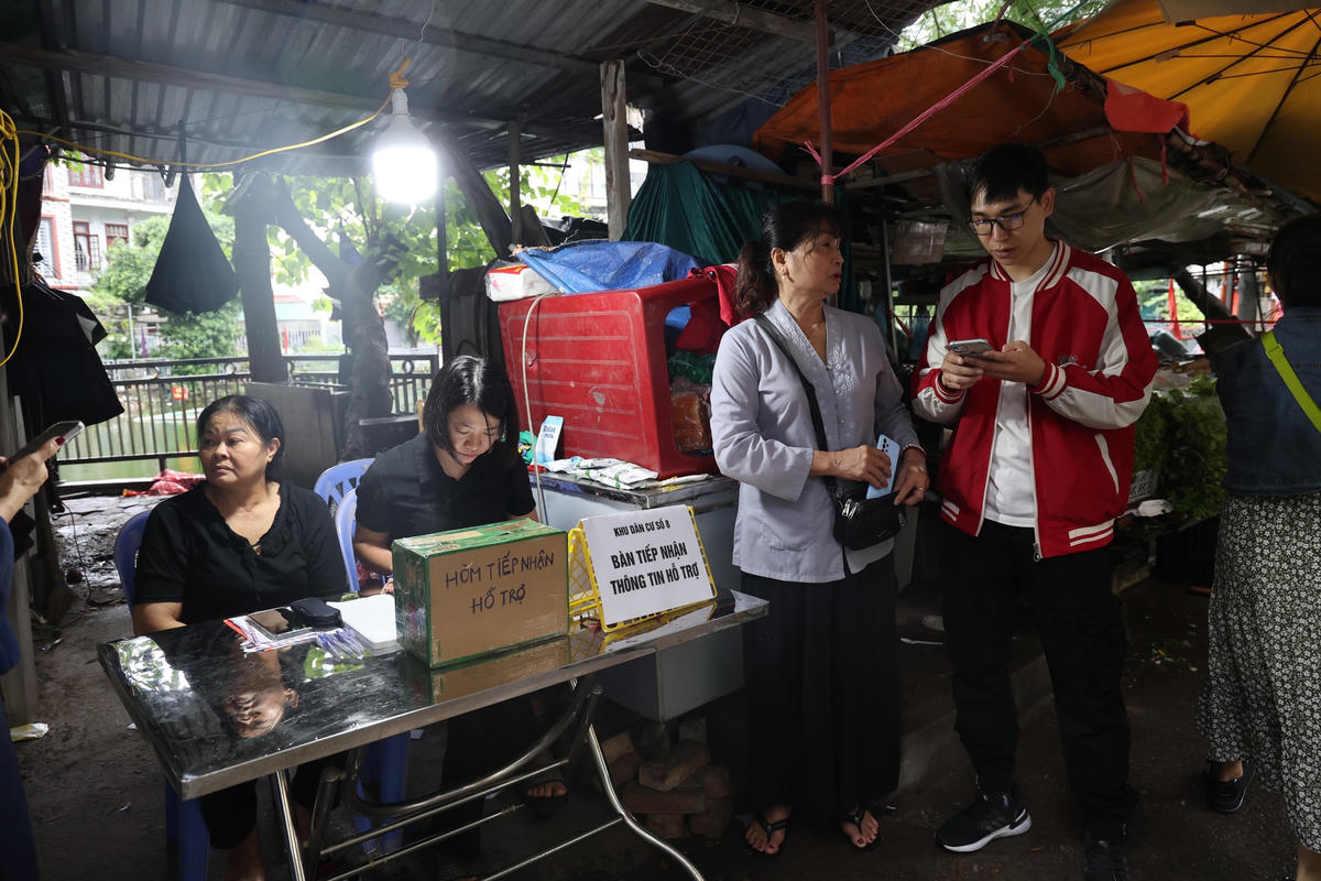 Dù vụ cháy đã trôi qua gần 2 ngày nhưng ai nấy đều cảm thấy xót xa cho những nạn nhân trong vụ cháy.