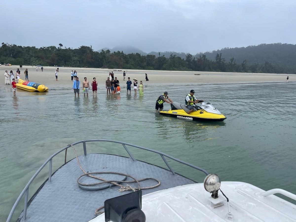 Lực lượng chức năng phát hiện 3 trường hợp điều khiển mô tô nước vi phạm ATGT.