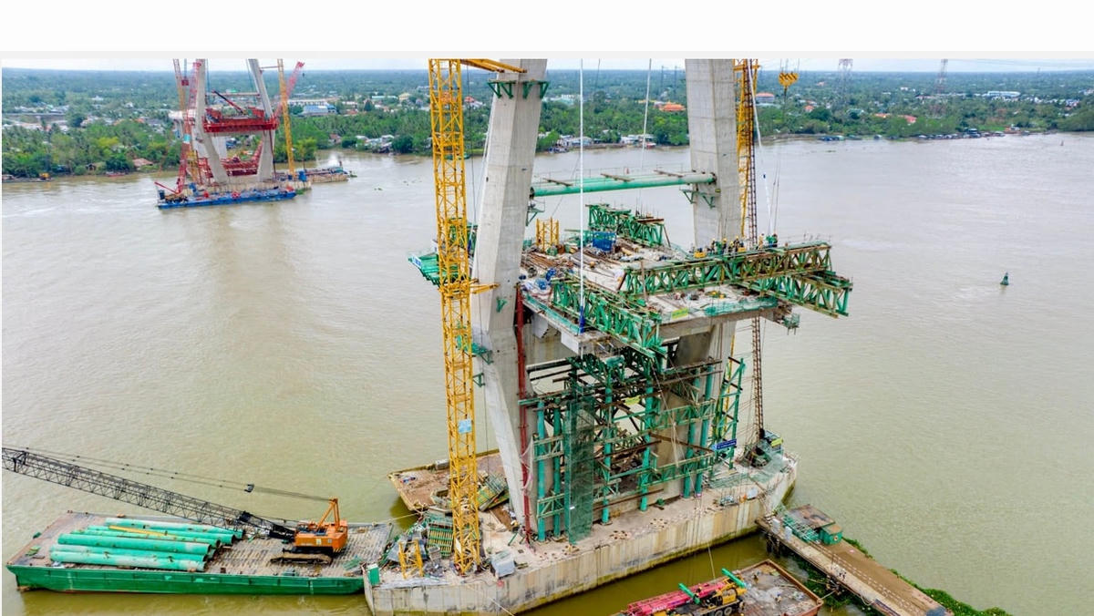 Cầu Mỹ Thuận 2, dự án hạ tầng thực hiện vượt tiến độ ở phía Nam.