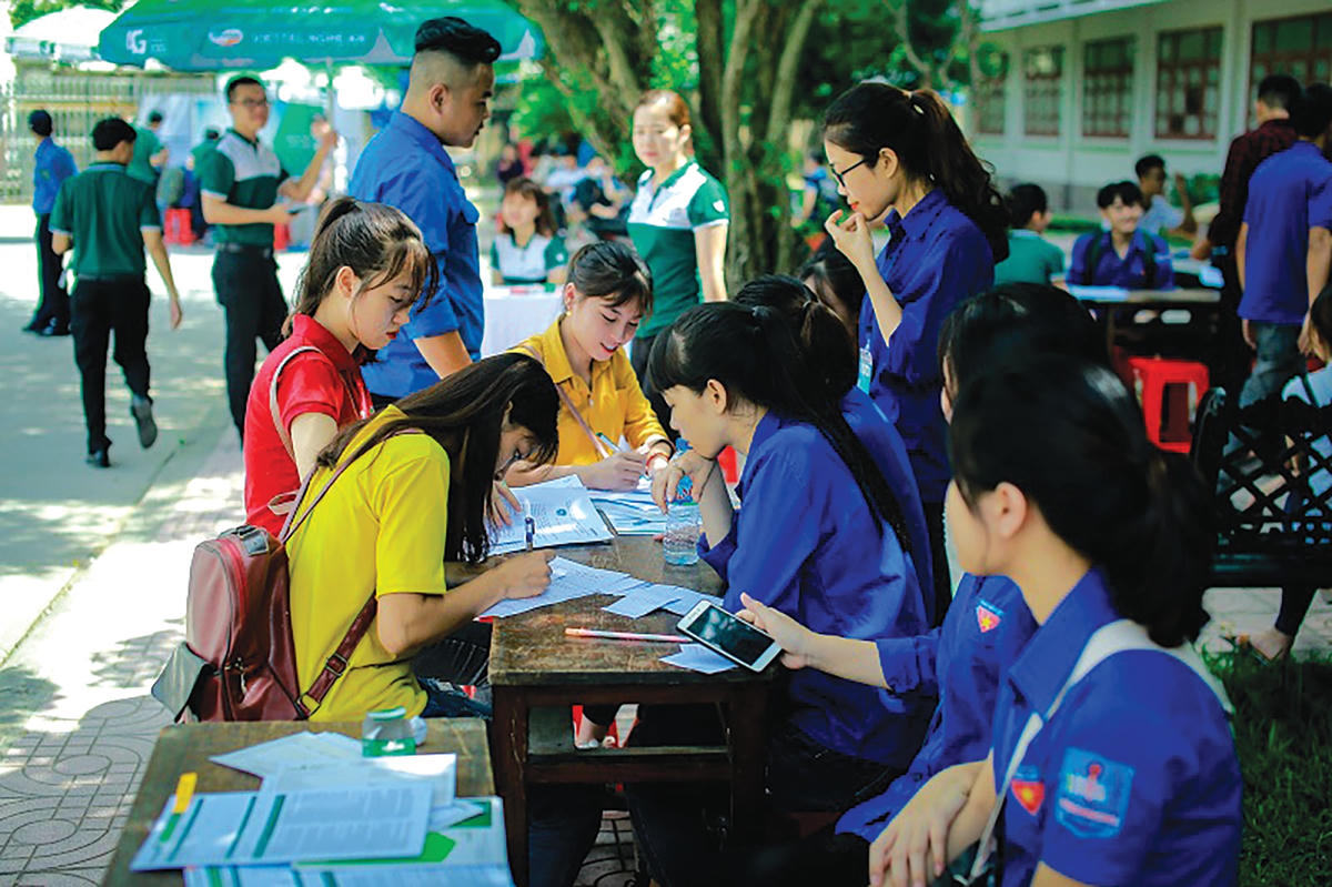Các bạn tân sinh viên cần xây dựng một kế hoạch học tập khoa học.