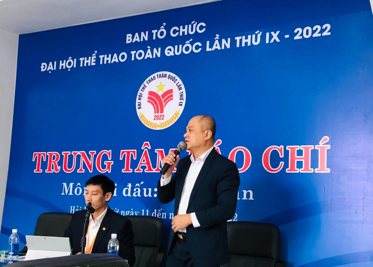 Ông Phan Anh Tuấn, Trưởng bộ môn Bóng bàn Tổng cục Thể dục thể thao, Tổng Thư ký Liên đoàn Bóng bàn Việt Nam phát biểu tại buổi họp báo.