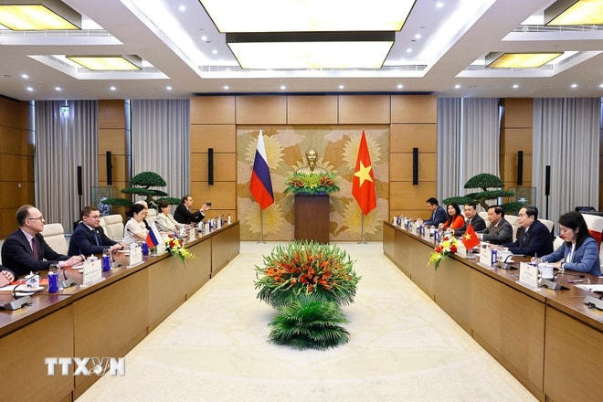 ttxvn-chu-tich-quoc-hoi-tran-thanh-man-tiep-pho-chu-tich-thu-nhat-hoi-dong-lien-bang-nga-4.jpg