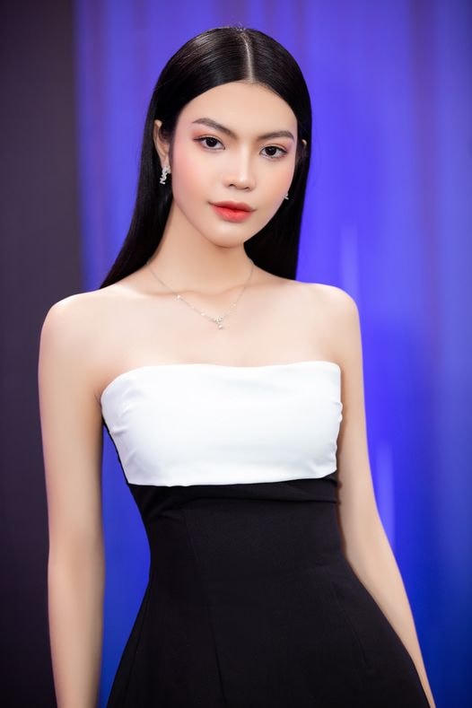 Tường San là thí sinh nhỏ tuổi nhất cuộc thi. 
