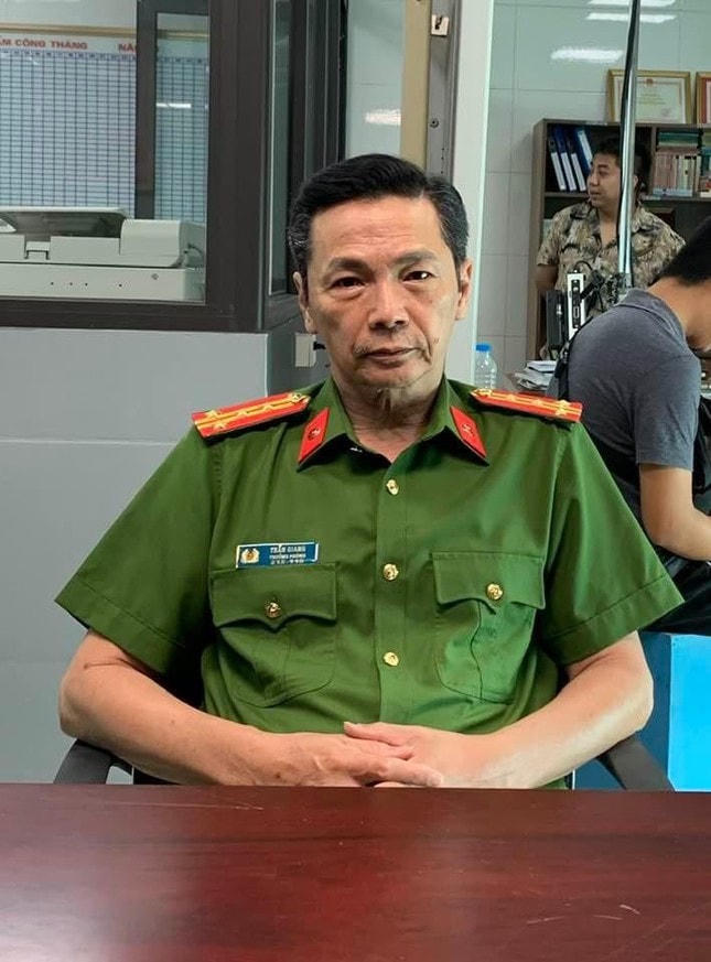 Dù là diễn viên kỳ cựu nhưng vai diễn trong "Đấu trí" là lần đầu NSND Trung Anh được hóa thân thành công an.  