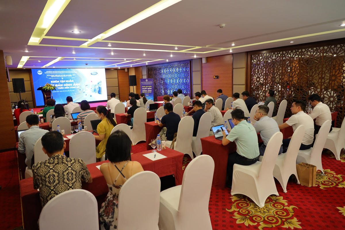 Quang cảnh khóa tập huấn.