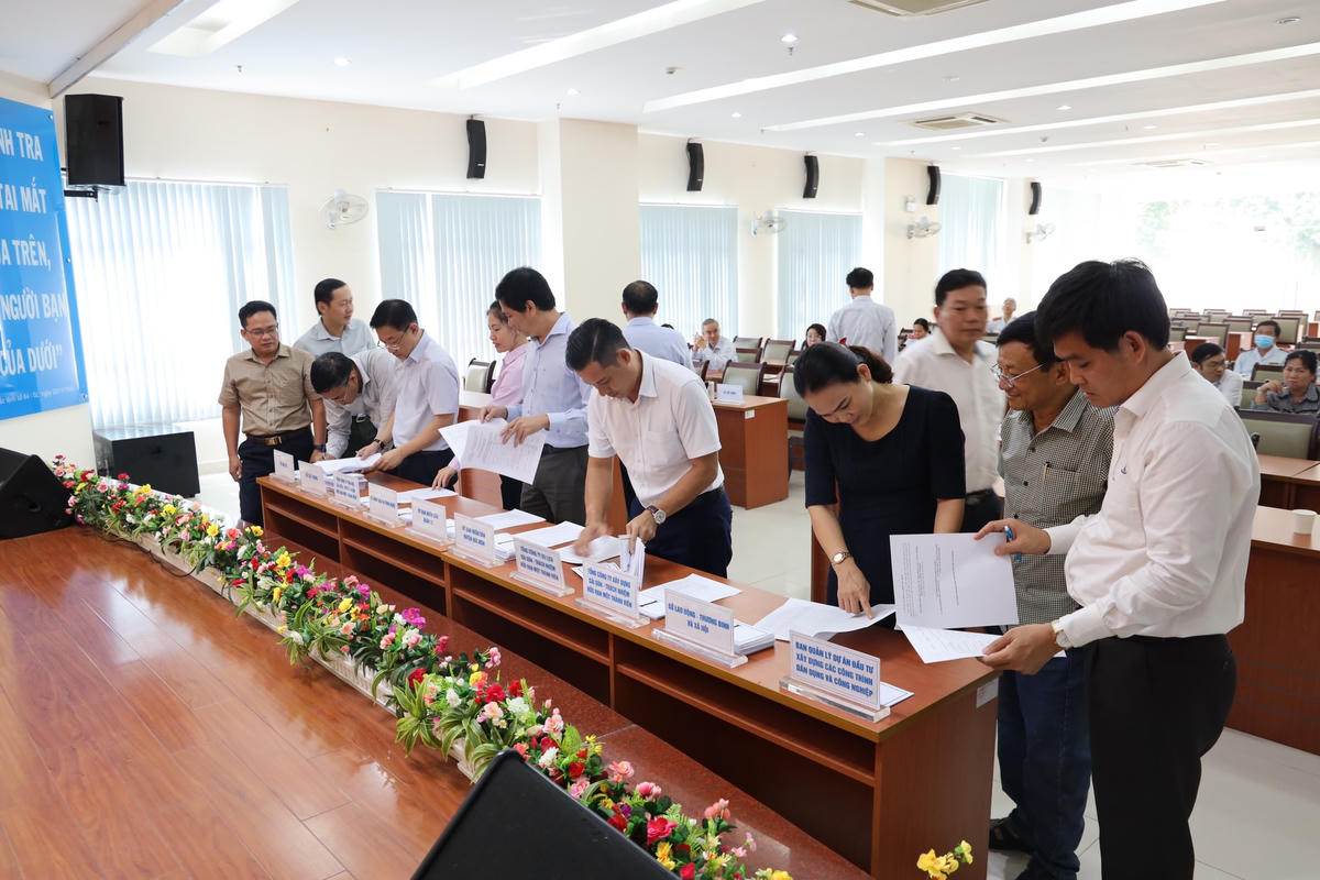Thanh tra TPHCM chủ trì bốc thăm ngẫu nhiên chọn cán bộ để xác minh tài sản, thu nhập vào đầu tháng 8/2023.