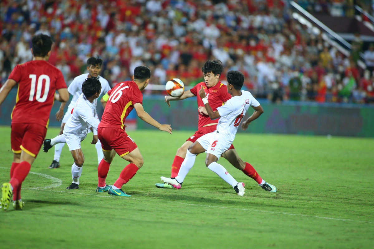 U23 Việt Nam gặp nhiều khó khăn và bế tắc.