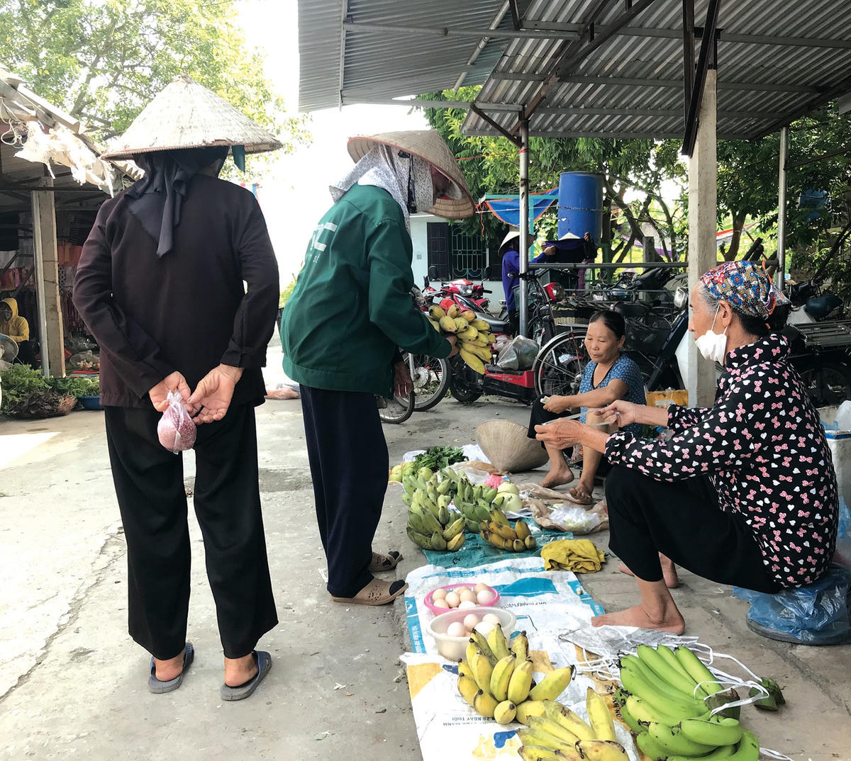 Dung dị chợ Thầy