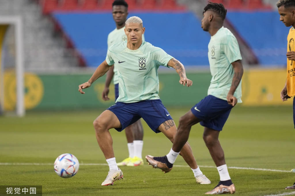 Brazil - Thụy Sĩ: Thử thách sức mạnh ứng viên vô địch số 1