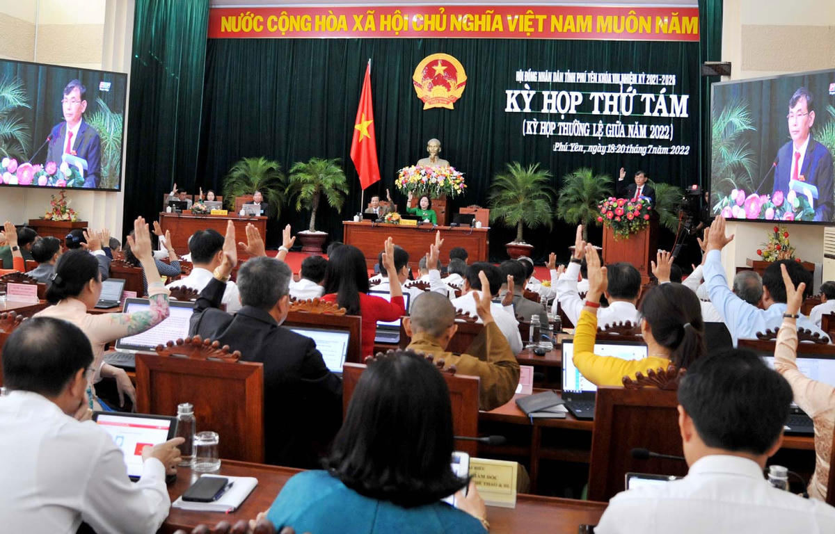 Quang cảnh kỳ họp.
