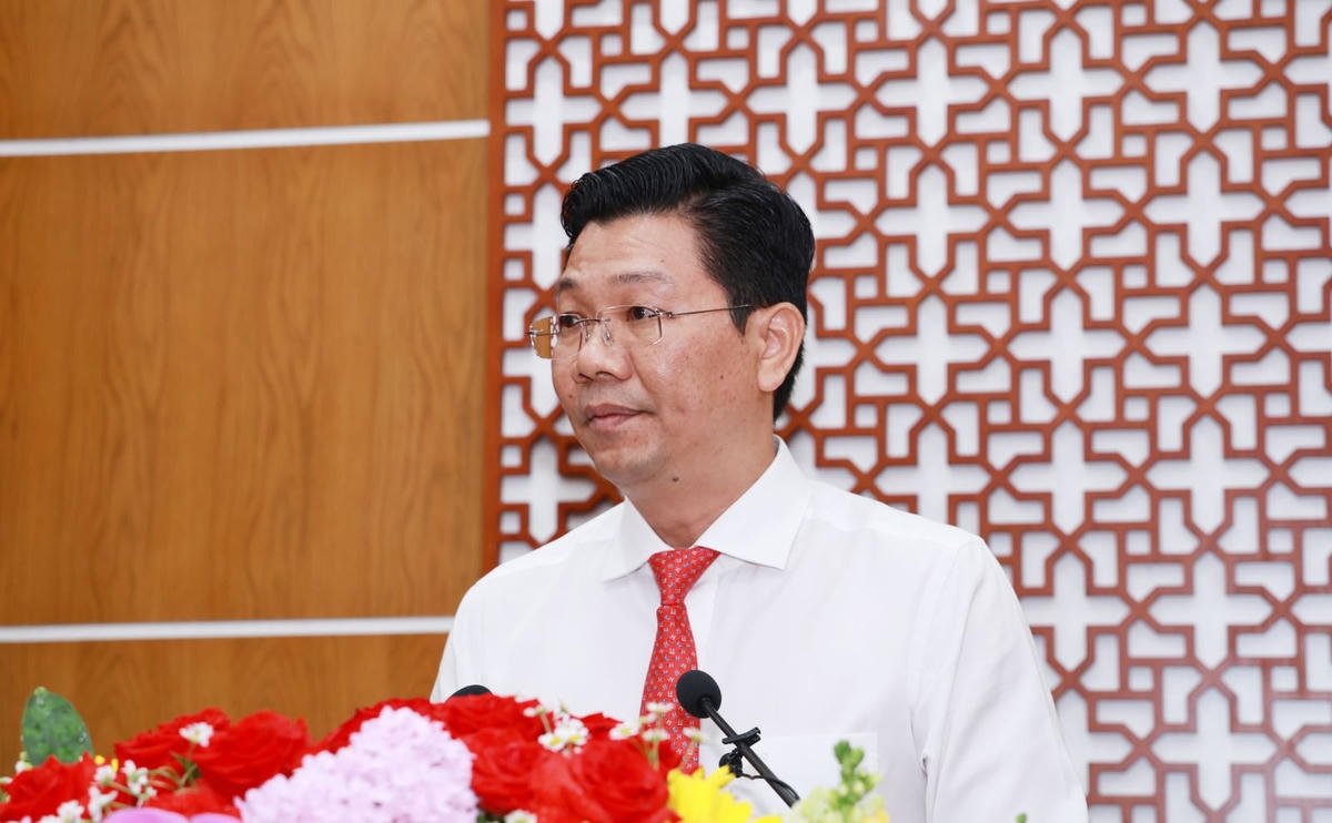 Tân Bí thư Tỉnh ủy Tây Ninh Nguyễn Mạnh Hùng phát biểu nhận nhiệm vụ.