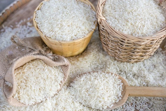 Dự báo giá gạo xuất khẩu sẽ tiếp tục cao khi nhu cầu nhập khẩu từ thị trường vẫn rất lớn.