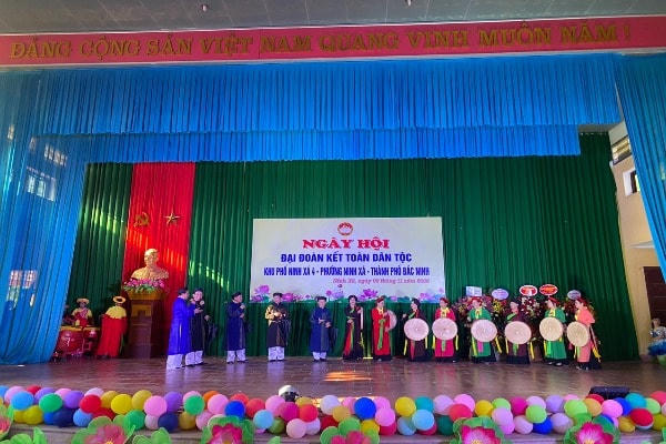 Rộn ràng Ngày hội Đại đoàn kết toàn dân tộc ở khu phố Ninh Xá 4, phường Ninh Xá, thành phố Bắc Ninh. Ảnh: MTTQ Bắc Ninh.