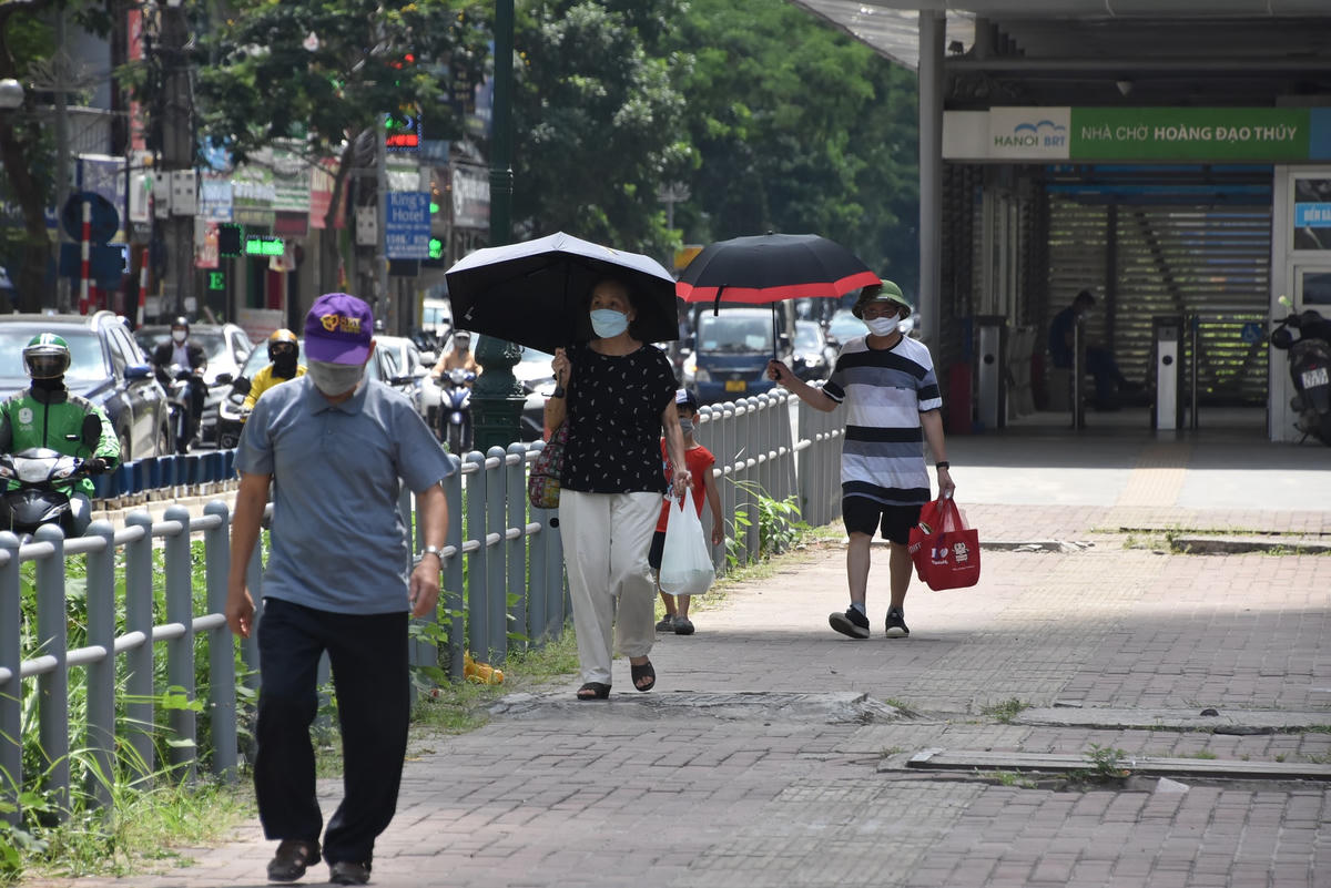 Nhìn lại những hoạt động đầy bất ổn của BRT Hà Nội