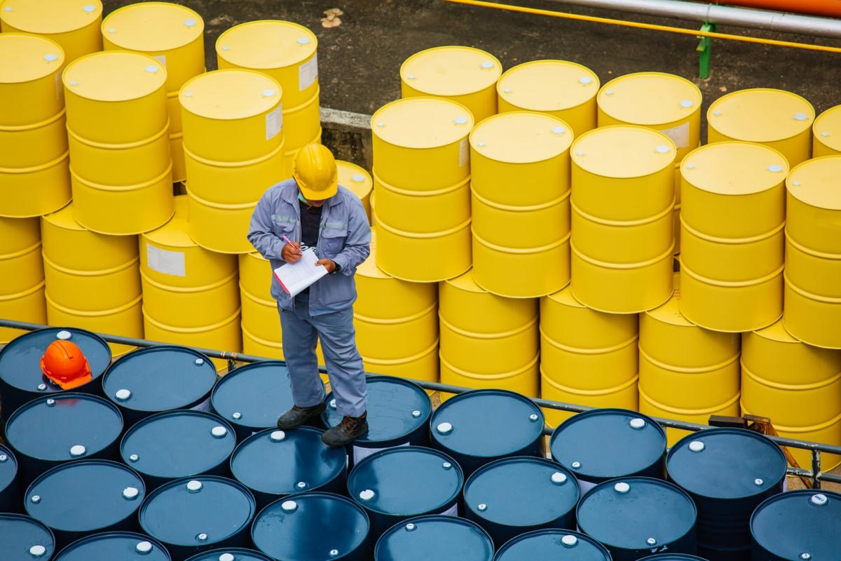 Giá dầu thế giới biến động mạnh. Nguồn: Energyintel.