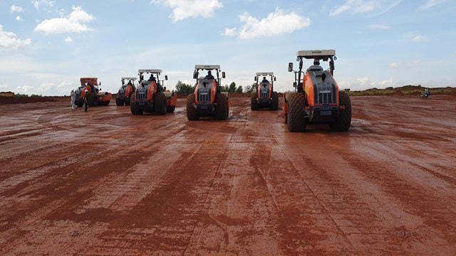 Nhà thầu đang thi công dự án Sân bay Long Thành.