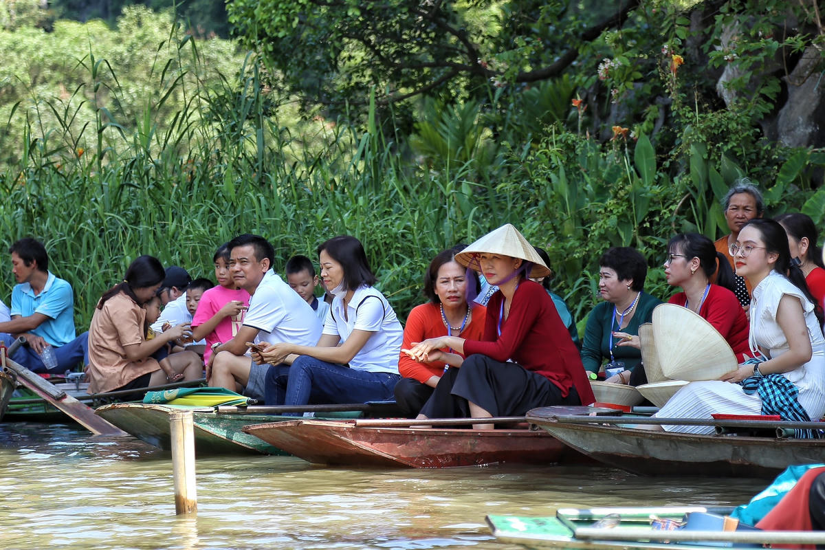 Tổ chức tuần lễ du lịch Ninh Bình 2023 'Sắc vàng Tam Cốc-Tràng An'
