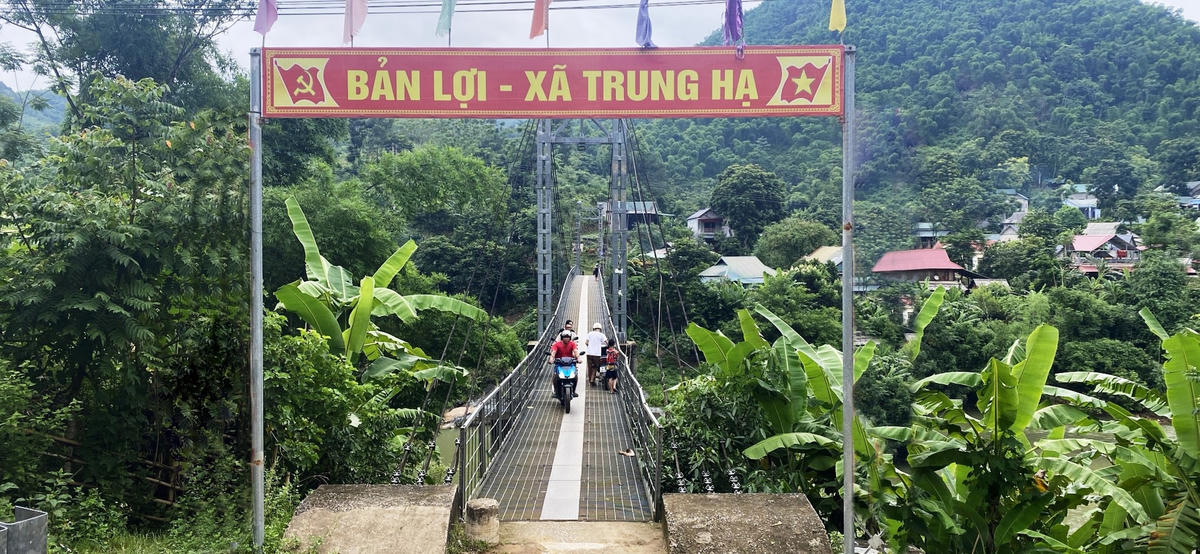 Xã Trung Hạ (Quan Sơn, Thanh Hóa) còn gặp nhiều khó khăn trong xây dựng nông thôn mới.