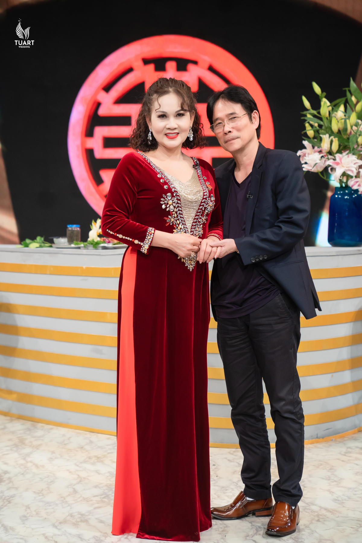 NSND Vân Quyền và NSƯT Đoàn Vinh yêu nhau bắt đầu từ chùm bưởi. 