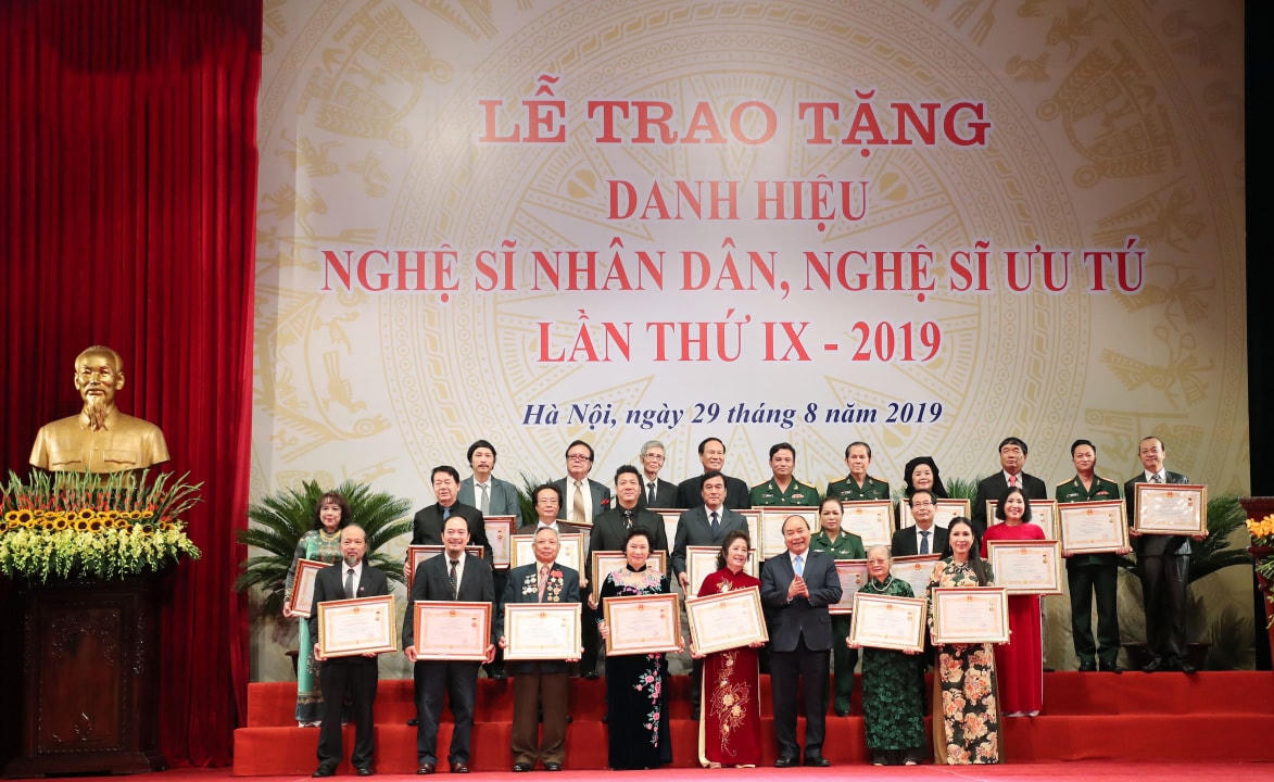 Lễ trao tặng danh hiệu NSND, NSƯT năm 2019.