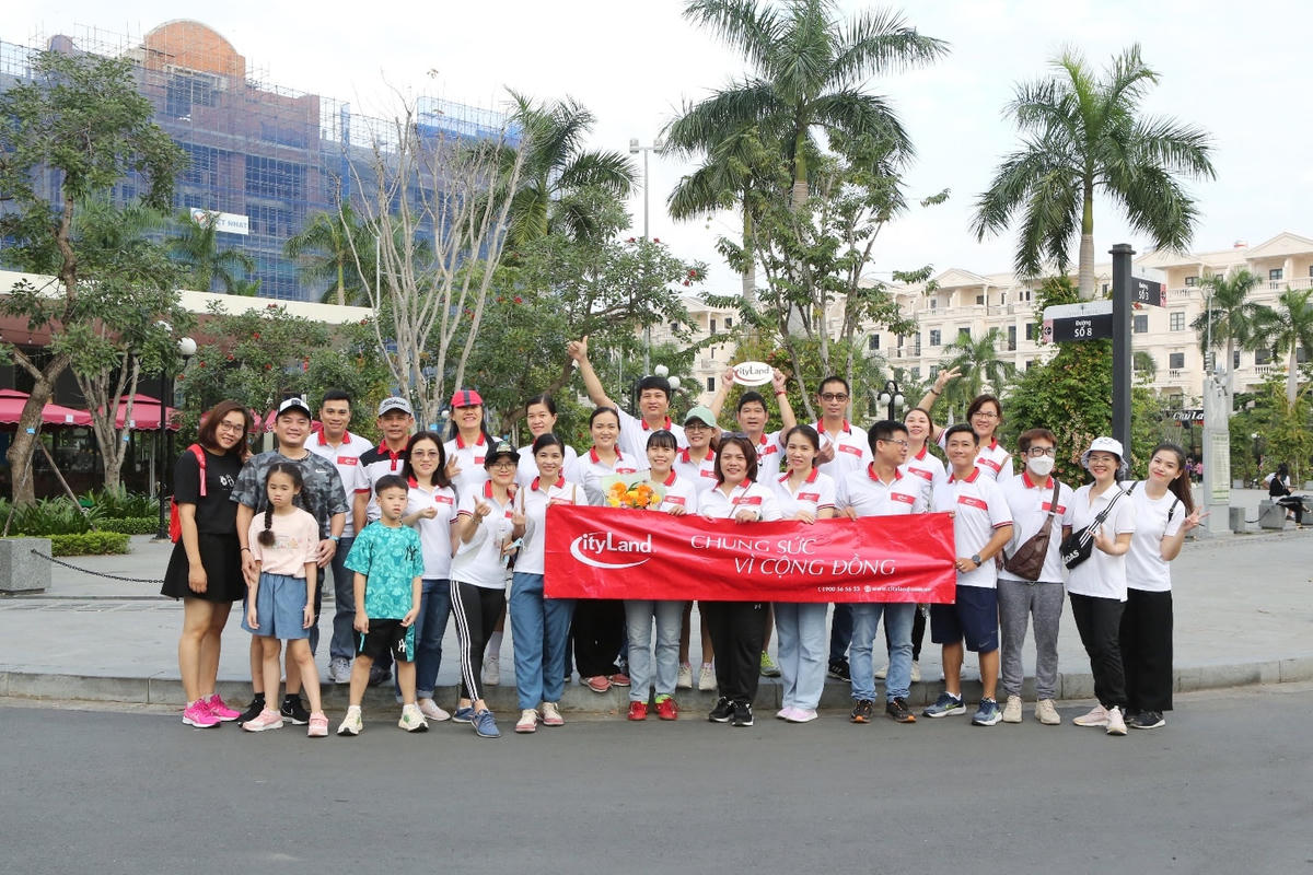 CBNV CityLand Group hào hứng tại sự kiện.