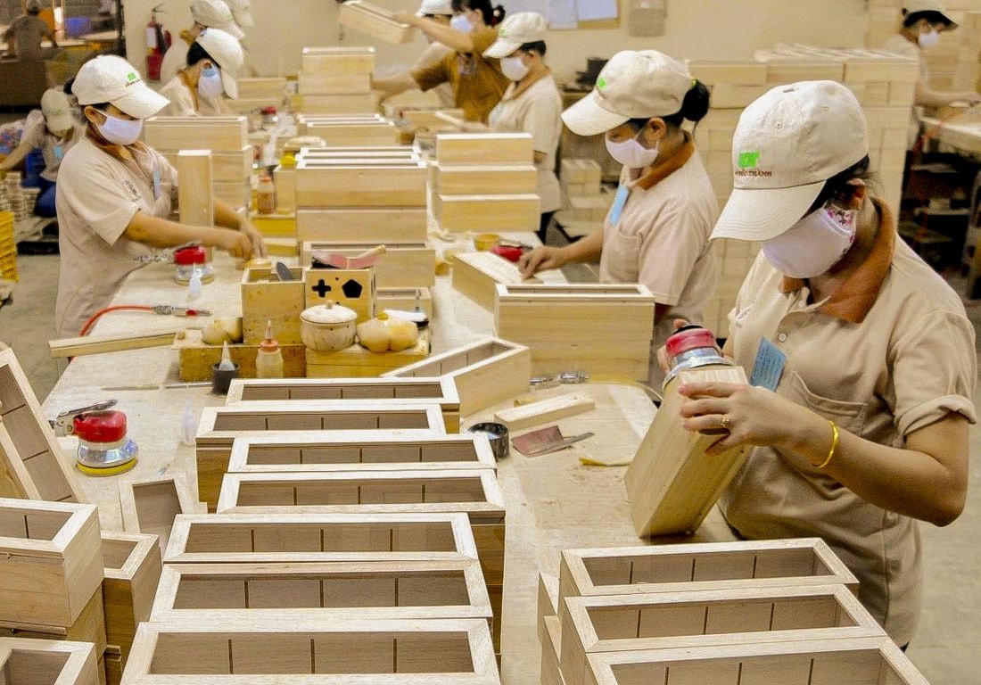 Đạt kim ngạch xuất khẩu lớn, song gỗ xuất khẩu cũng đối diện nhiều rủi ro.