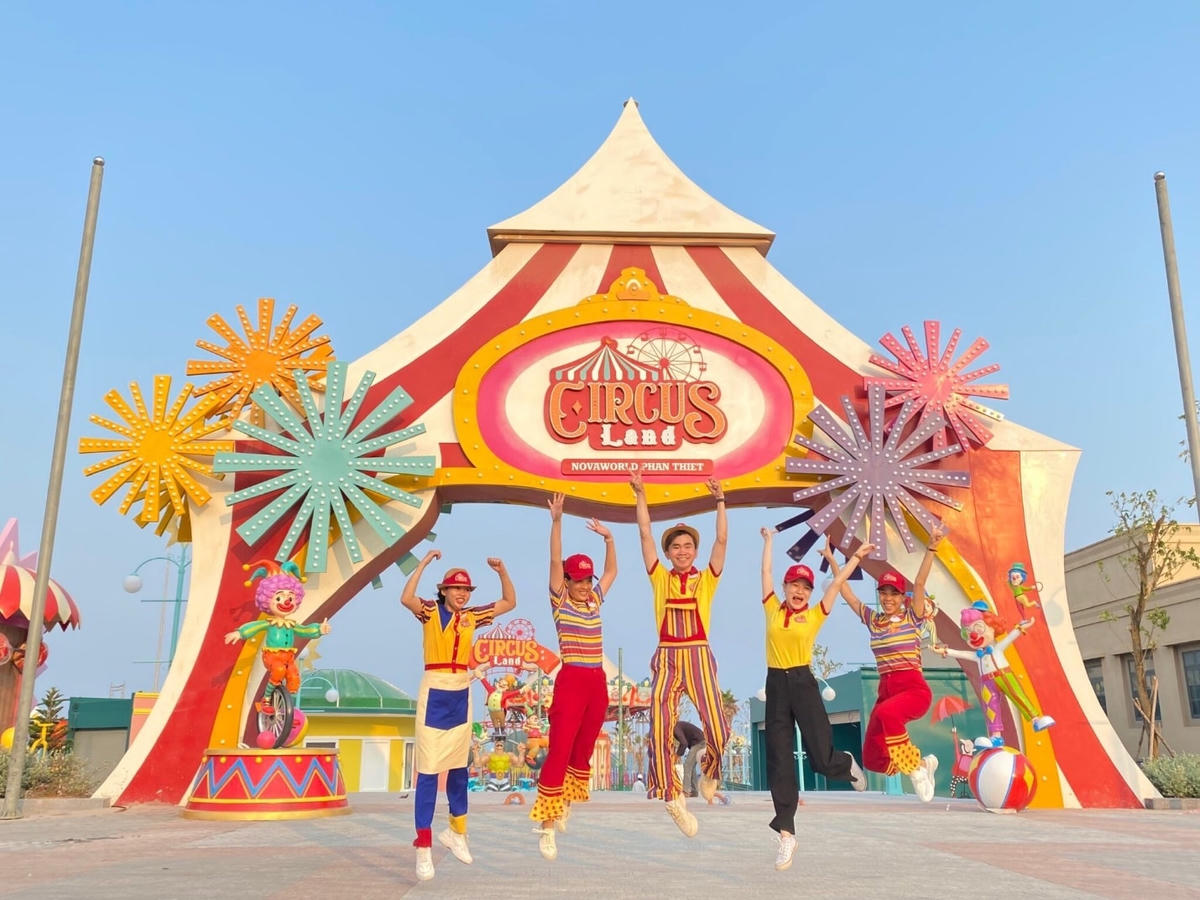 Các điểm du lịch – nghỉ dưỡng của NovaGroup khi đi vào vận hành sẽ tạo ra lượng lớn công ăn việc làm cho người dân địa phương.