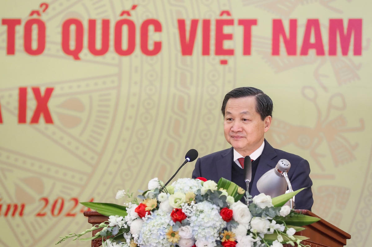 le-minh-khai.jpg