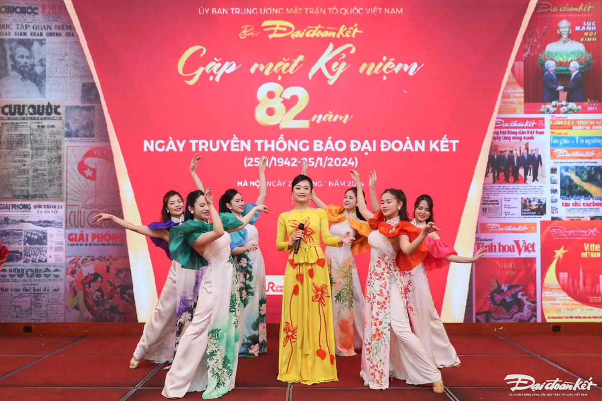W_z5095630223529_70361ccc5340e2b131d503e9b43fd15d.jpg