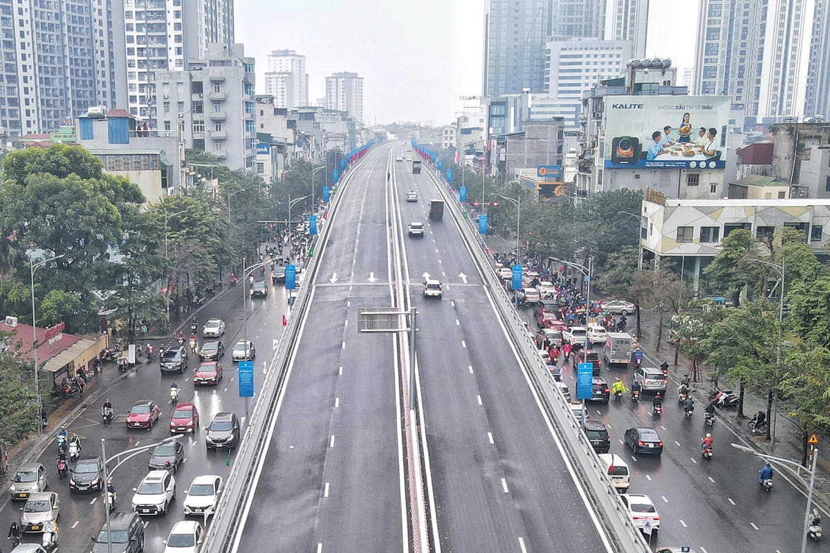 Đường Vành đai 2, đoạn Vĩnh Tuy - Ngã Tư Vọng chính thức thông xe