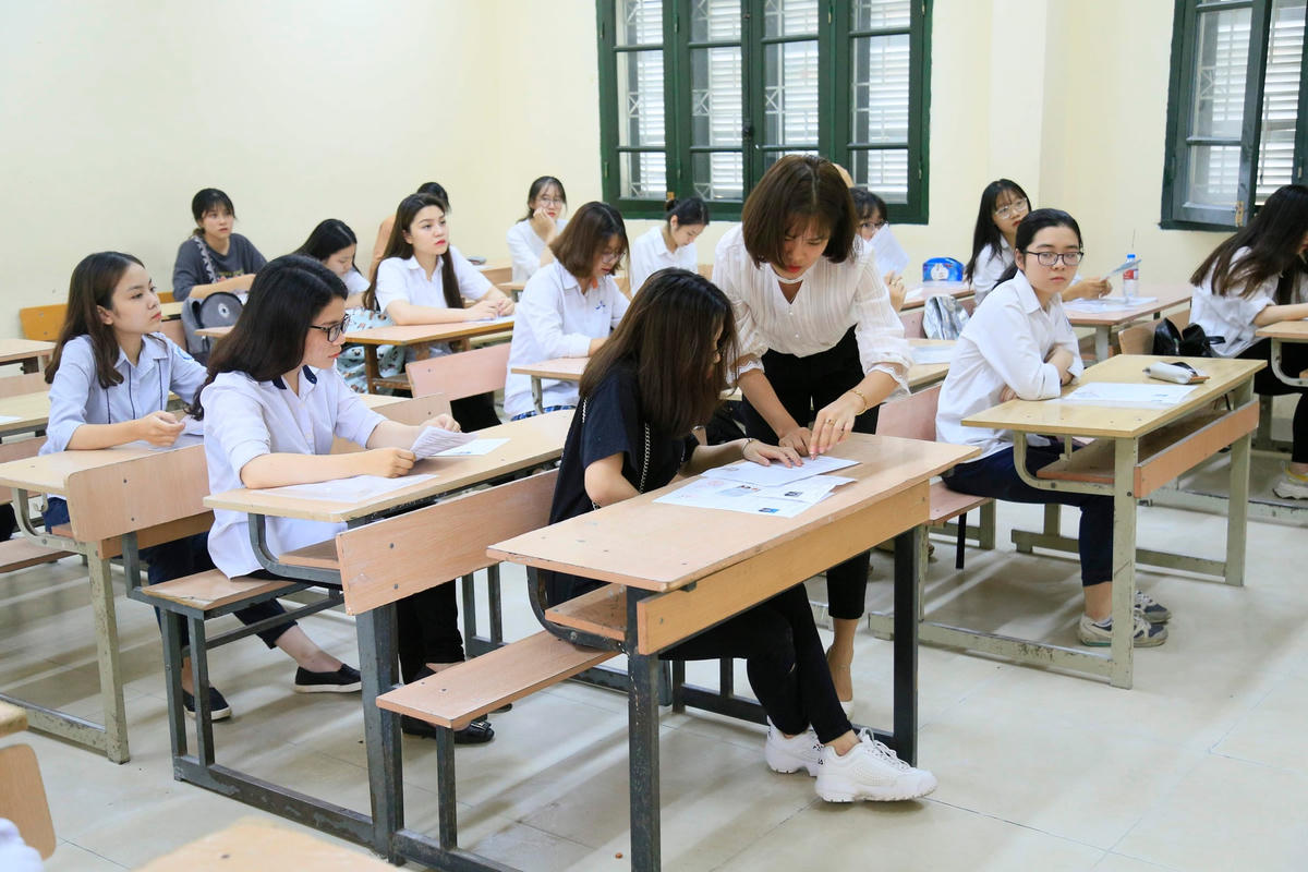 Môi trường học đường cần phải giữ những chuẩn mực tốt đẹp. Ảnh: Quang Vinh.  