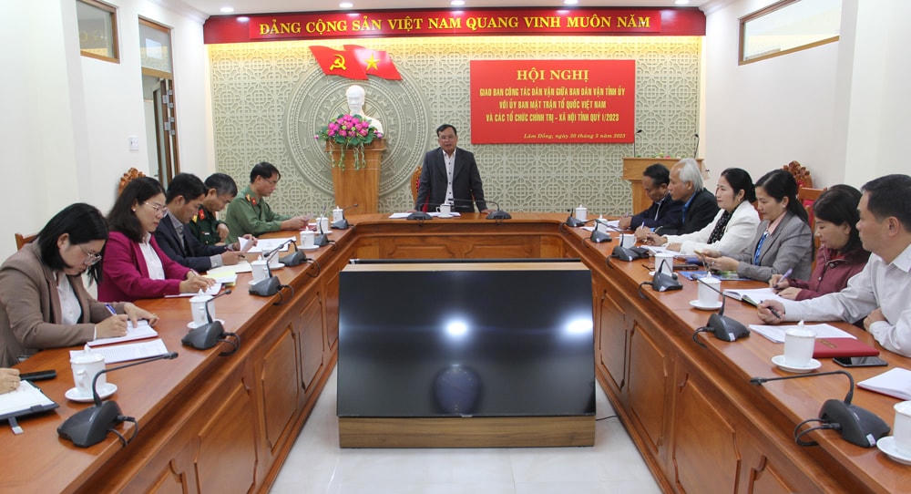 Quang cảnh hội nghị.