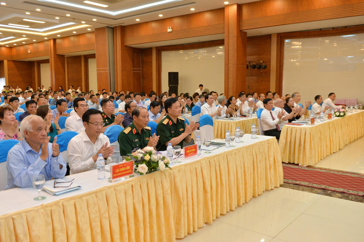 Đại diện lãnh đạo Ban Tuyên giáo các tỉnh ủy, thành ủy tham dự Hội nghị. 