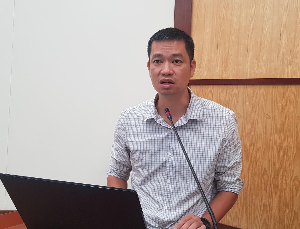 Tiến sĩ Trần Công Chính, Phó giám đốc phụ trách Trung tâm Nghiên cứu phát triển và Hỗ trợ cộng đồng (CECODES) giới thiệu tổng quan về PAPI tại hội nghị.
