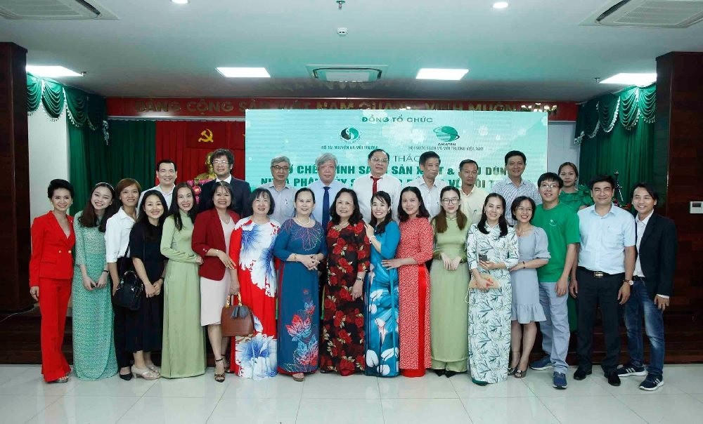 Bộ Tài nguyên và Môi trường phối hợp với Hội Nước sạch và Môi trường Việt Nam tổ chức Hội thảo “Cơ chế chính sách sản xuất và tiêu dùng nhựa phân hủy sinh học để bảo vệ môi trường” .
