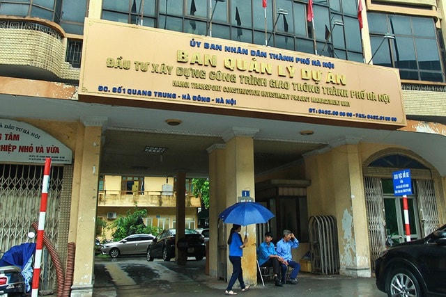 Ban QLDA đầu tư xây dựng công trình giao thông Hà Nội nợ khoảng 63 tỷ đồng. Ảnh: Ngọc Thắng.