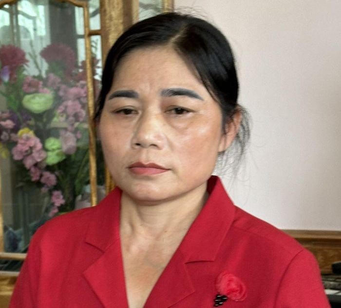 Nguyễn Thị Minh tuyên bố vỡ nợ sau khi làm ăn thua lỗ và chơi hụi.