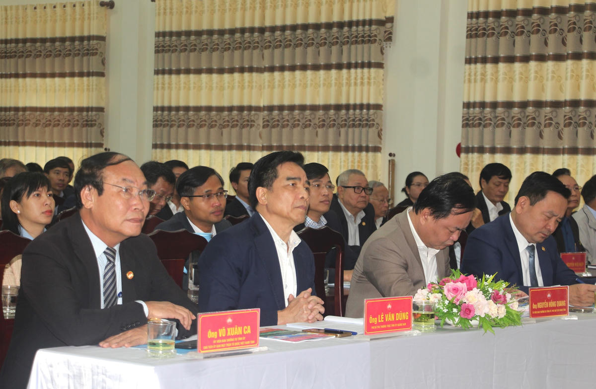 Các đại biểu tham dự Hội nghị.