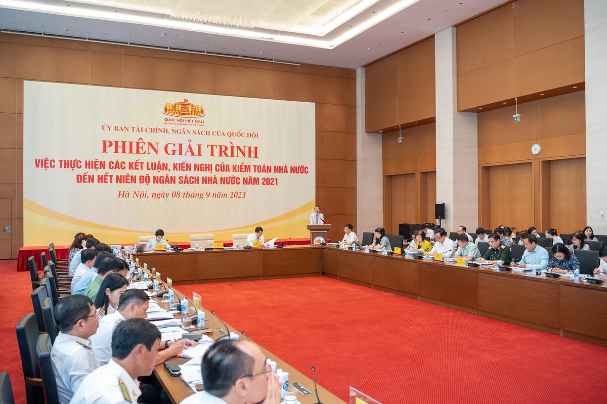 Toàn cảnh phiên giải trình. Nguồn: quochoi.vn