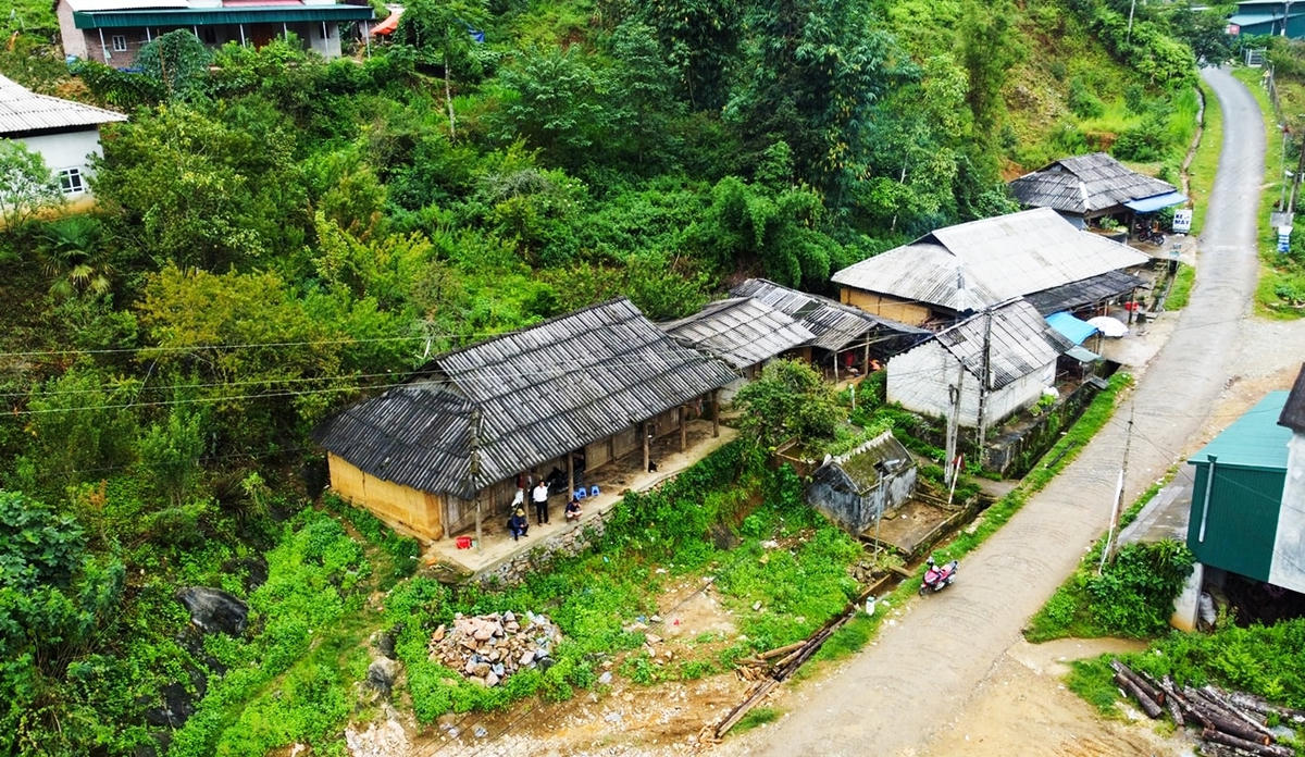 Cần sớm tháo gỡ khó khăn, vướng mắc để phát huy tối đa hiệu quả nguồn vốn Chương trình MTQG 1719 trên địa bàn huyện Si Ma Cai.