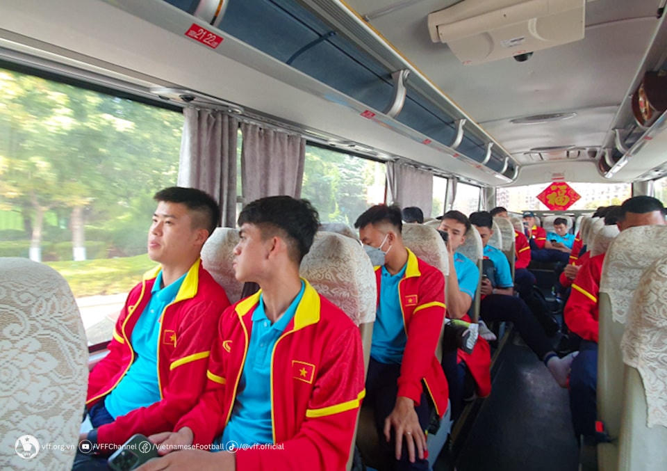 Đội tuyển Việt Nam đến Trung Quốc, bắt đầu hành trình FIFA Days