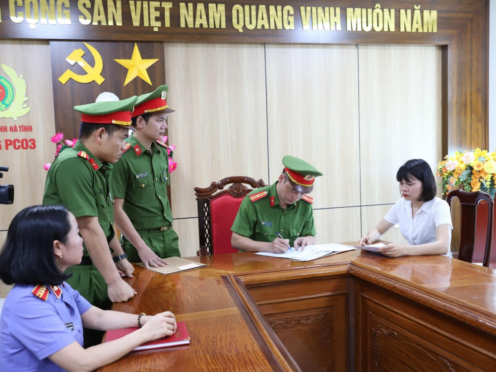 Nguyễn Thị Bích Ngọc tại cơ quan điều tra.
