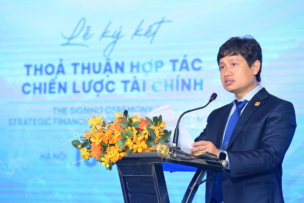 Ông Hoàng Mai Chung - Chủ tịch Hội đồng quản trị Meey Land chia sẻ tại Lễ ký kết hợp tác chiến lược tài chính giữa Meey Land và Alamat Capital.  