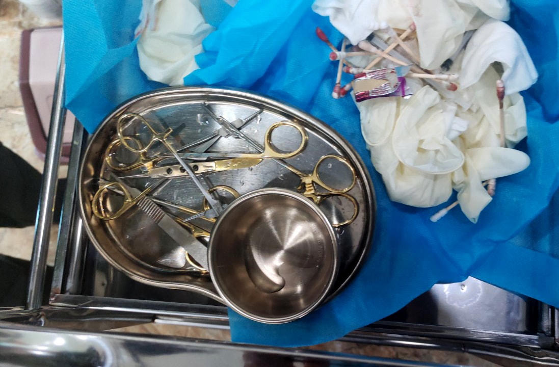 Những dịch vụ như tiêm filler, bơm botox, cấy chỉ, cắt mí, nâng mũi… đều là những thủ thuật xâm lấn.