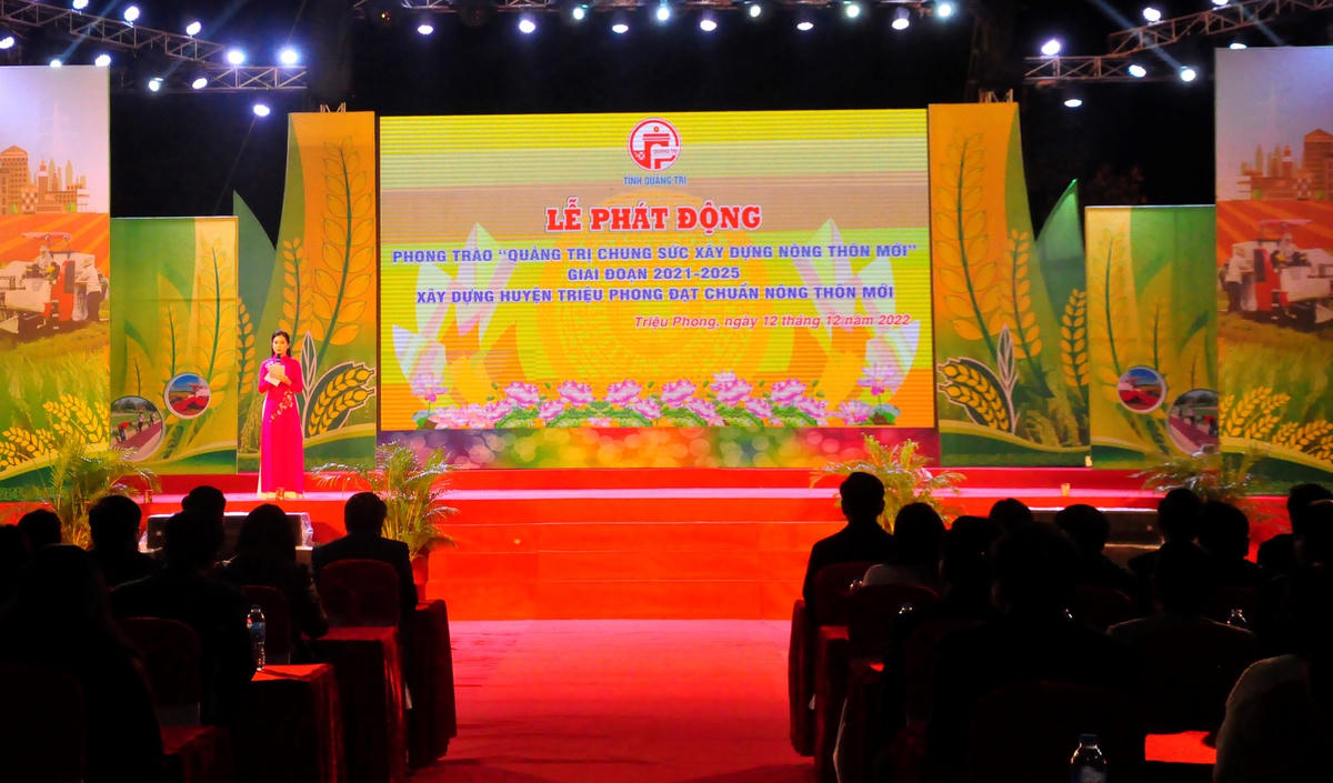 Quang cảnh buổi lễ phát động.