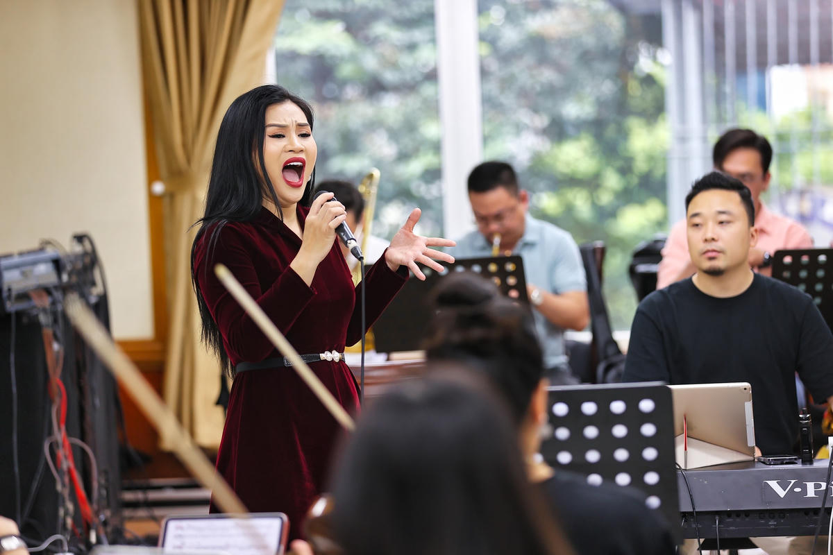 Thanh Lam, Hà Trần mặc cực nổi khi tập hát cùng Tùng Dương